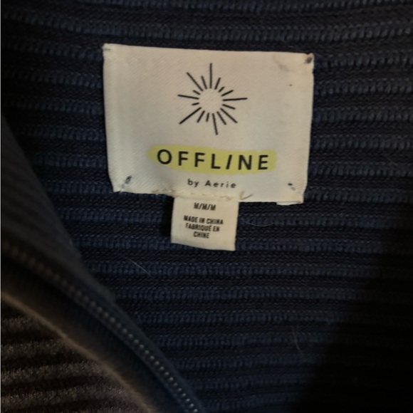 Offline by Aerie 1/4 zip sweatshirt - Picture 5 of 5